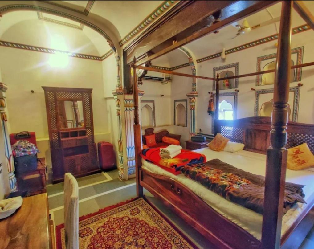 Hotel Mandawa Haveli Exterior photo
